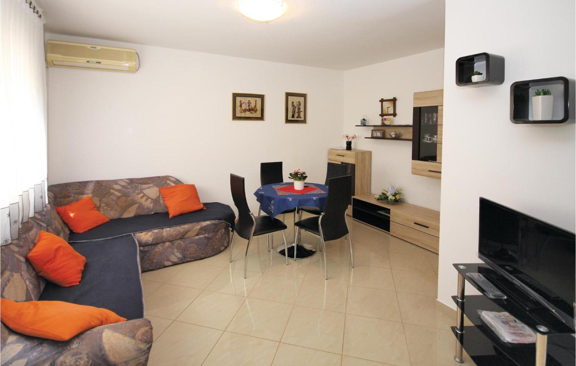 Awesome Apartment In Pula With Wifi Zewnętrze zdjęcie